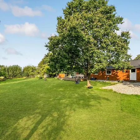 Casa de Férias 3 Bedroom Lovely In *