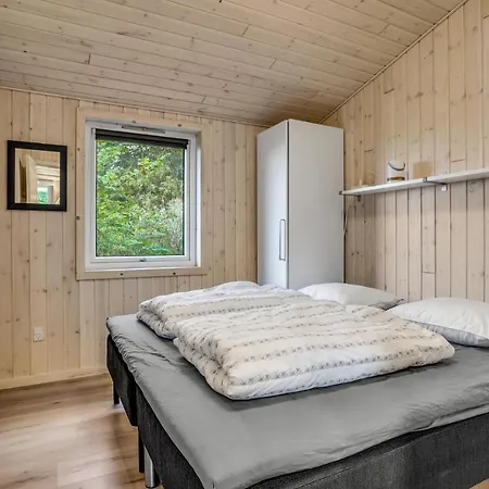 3 Bedroom Lovely In Havndal